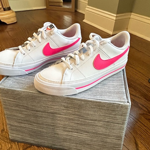 Kids Nike Court Legacy Sneakers, 4Y - Picture 2 of 8